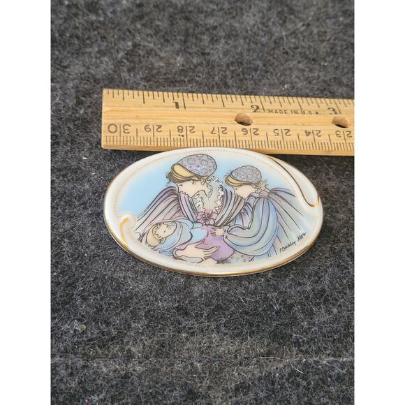 Vintage P. Buckley Moss 1990 Brooch Painted Mother Daughter Newborn - Picture 3 of 6